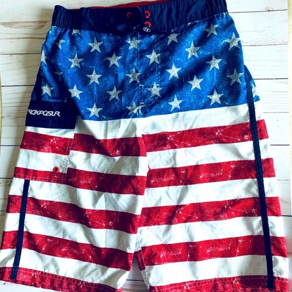 Nautica and ZeroXposur Swim Trunks (2) - Picture 5 of 5